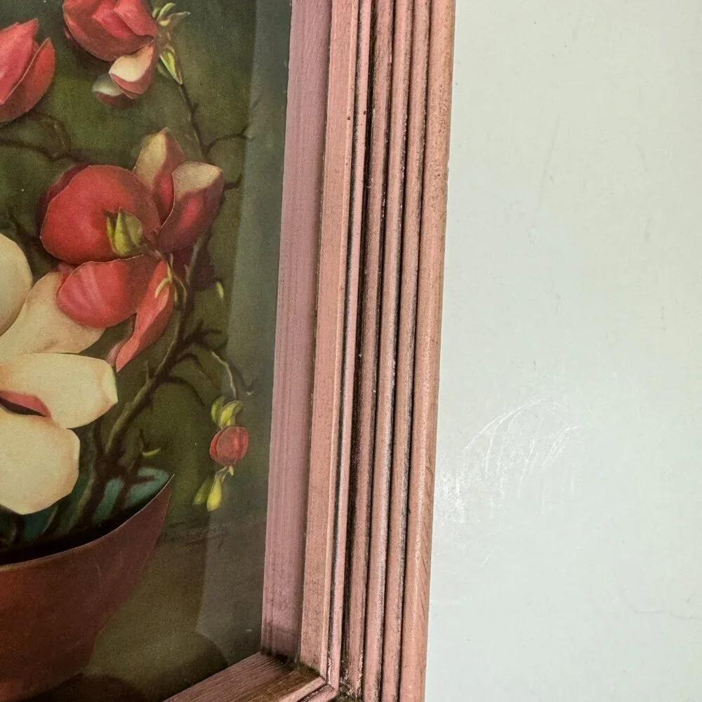 Antique Vintage 1972s  Wall Decor Wooden Frame - Display 3D  